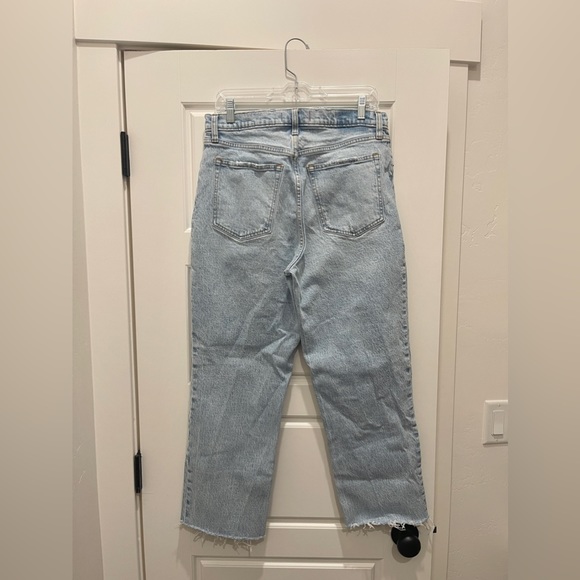 Abercrombie & Fitch Vintage Ultra High Rise 90s Straight Jean - Picture 10 of 12